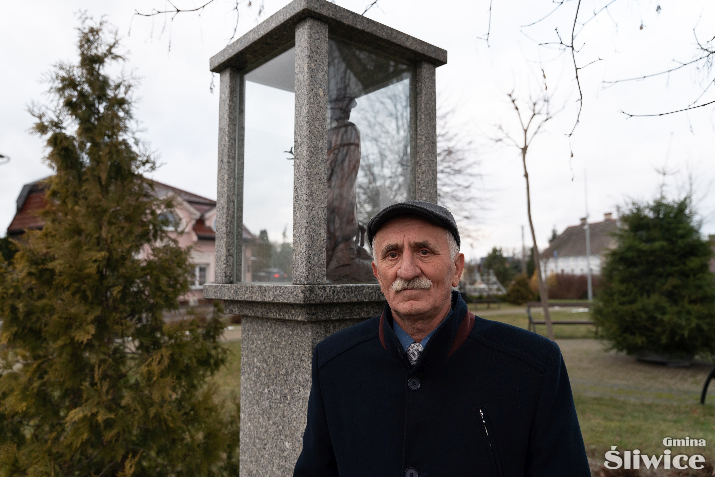 radny henryk kobierski przy św hubercie