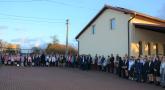 apel na placu szkolnym