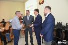wręczenie życzeń dla sołtysów
