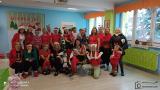 zdjęcie grupowe dyrektor, opiekunki i rady