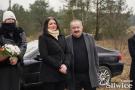 stojąca dwójka radnych
