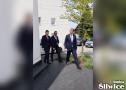 morawiecki i schreiber przed urzędem