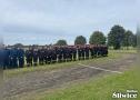 zespoły osp ustawione w rzędzie