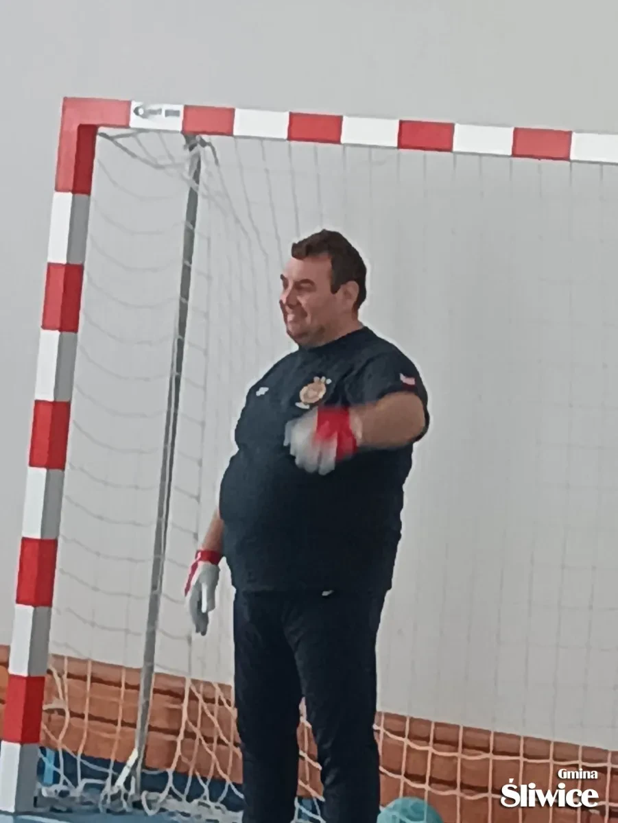 Bramkarz uśmiechający się