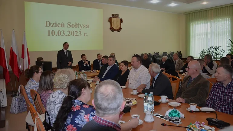 zebrani podczas dnia sołtysa