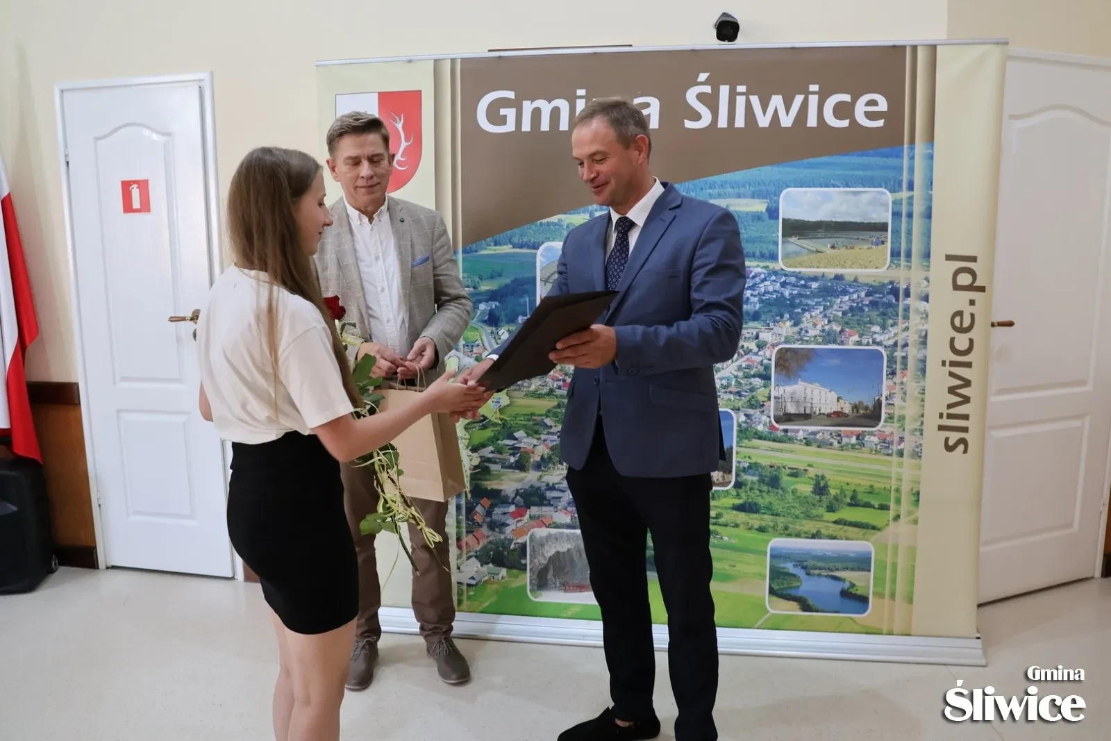 uczennica sekretarz wójt
