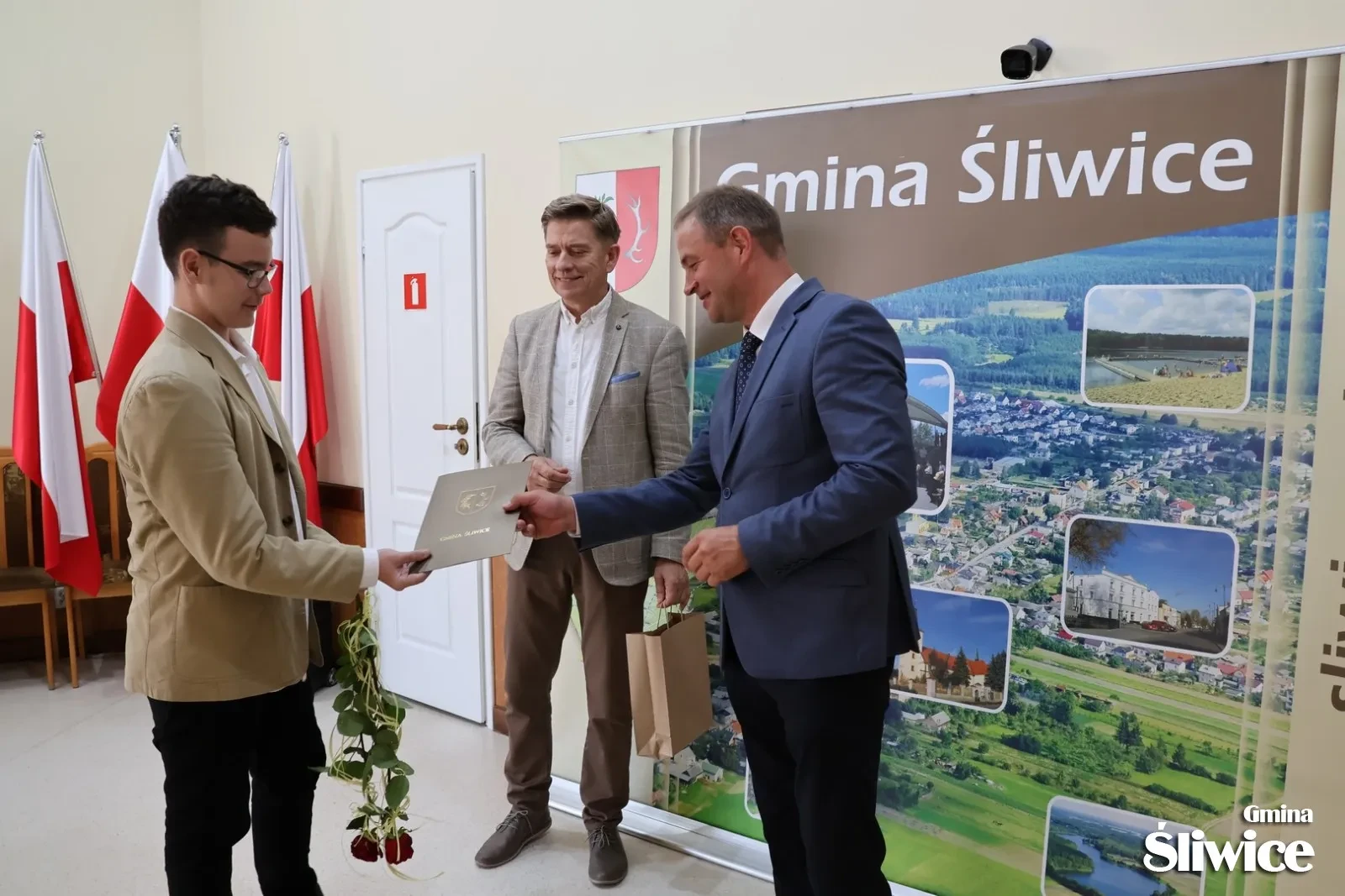 uczeń sekretarz wójt