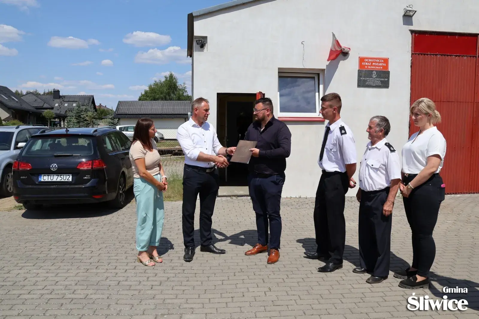 wizyta przy remizie strażackiej