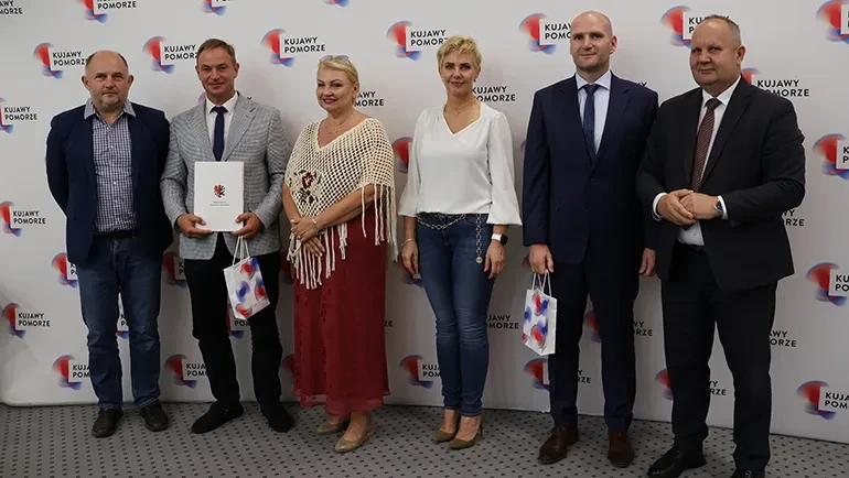 zdjecie grupowe