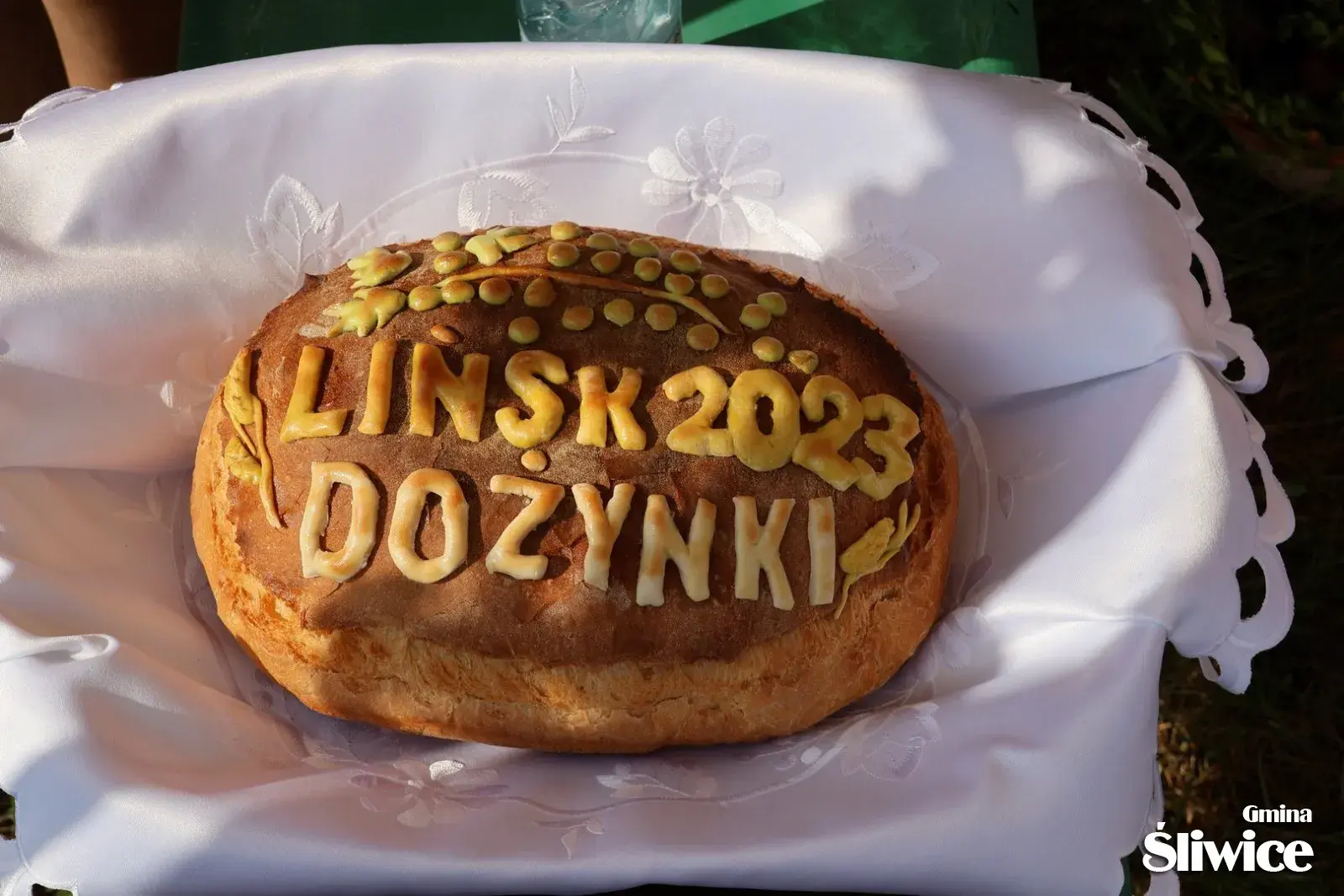chleb dożynkowy