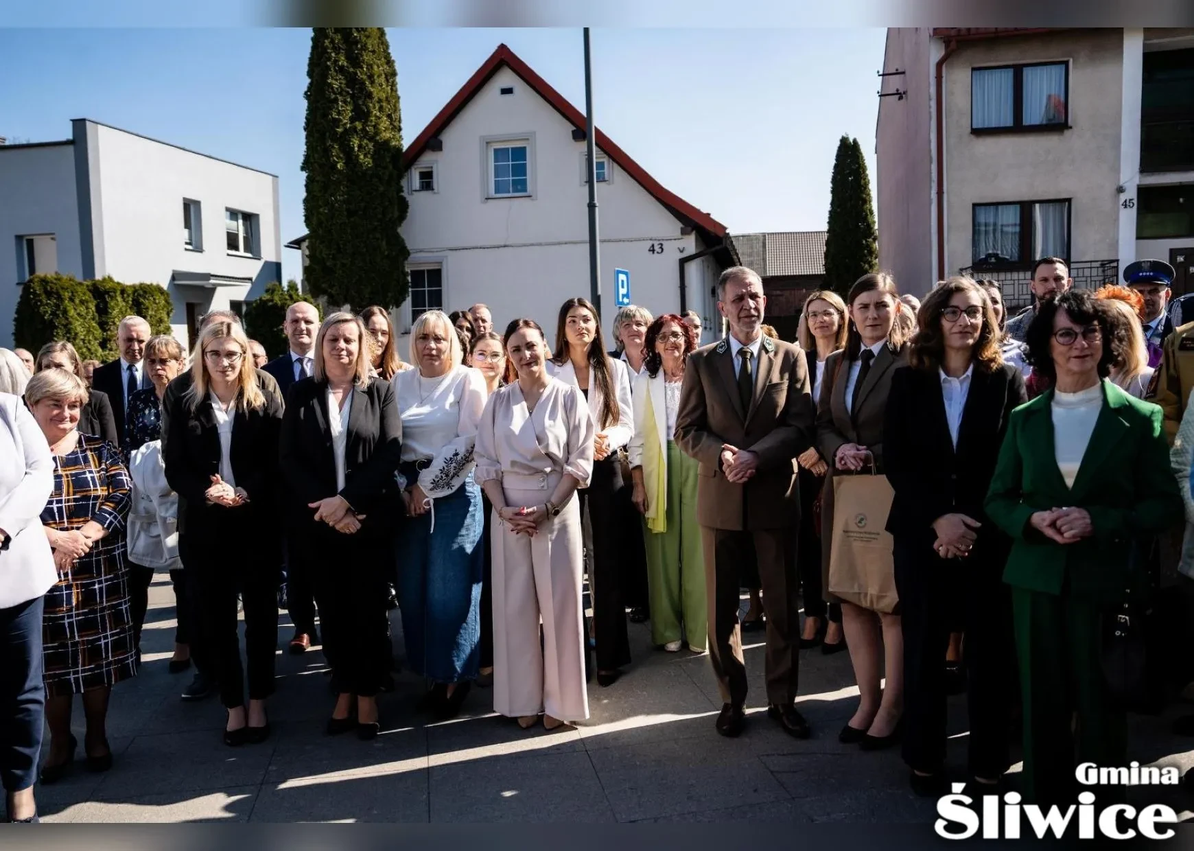 osoby zgromadzone na otwarciu