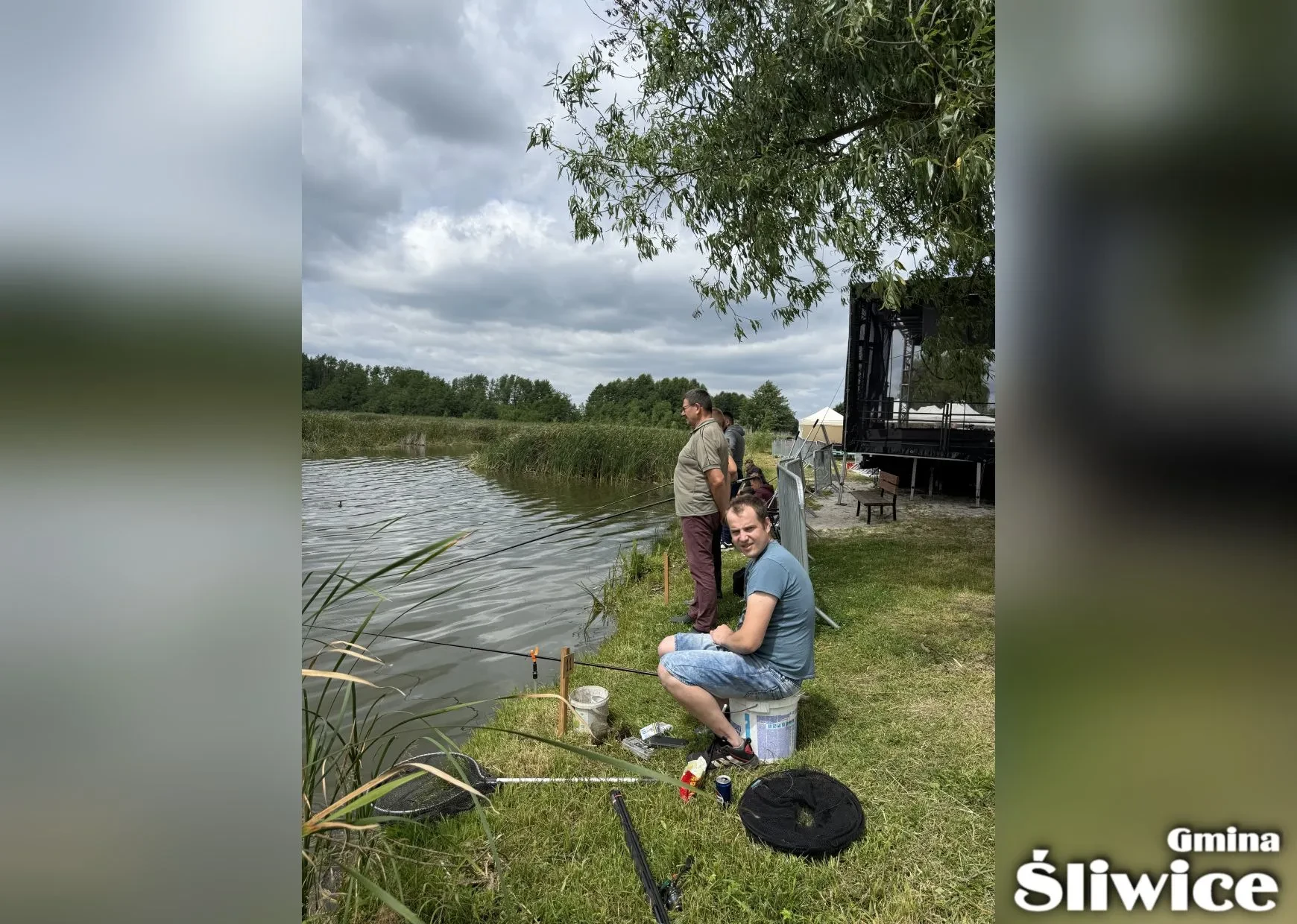 mężczyźni na swoich stanowiskach