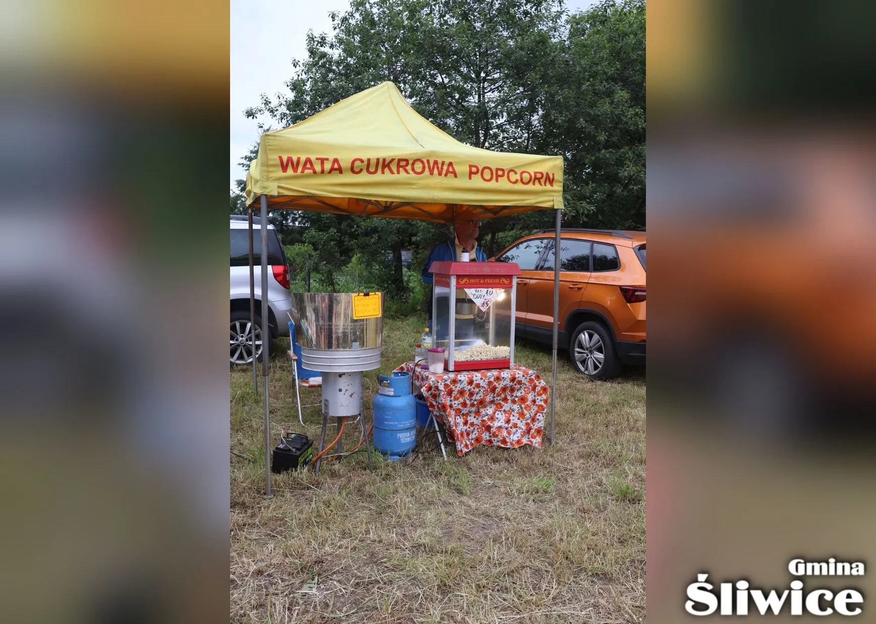 stoisko z watą cukrową