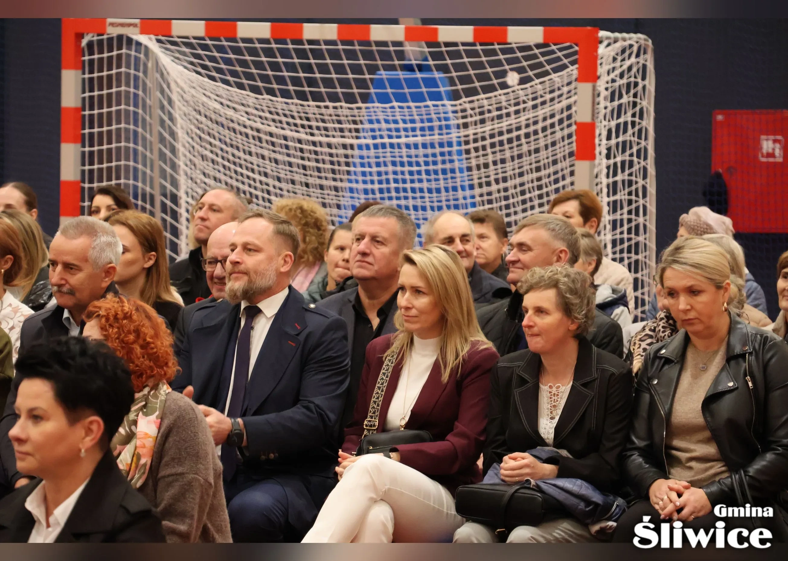 przewodniczący rady, radni i dyrektorzy szkół