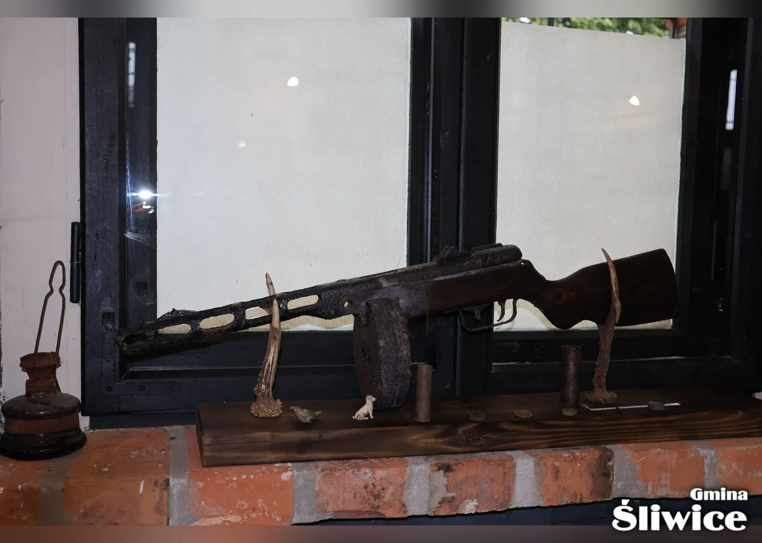 zabytkowy karabin
